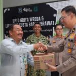 Sinergi Natal Polda Jatim: TNI-Polri Tebar Kebaikan di Griya Werda