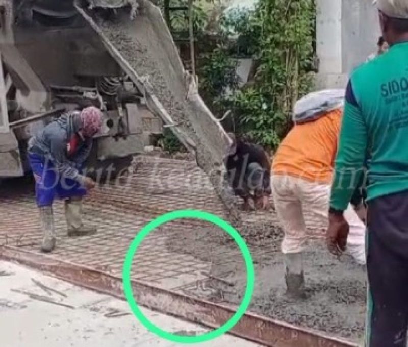 Proyek Jalan BKKD Desa Mori Bojonegoro Diduga Asal-asalan: Rakyat Merugi !