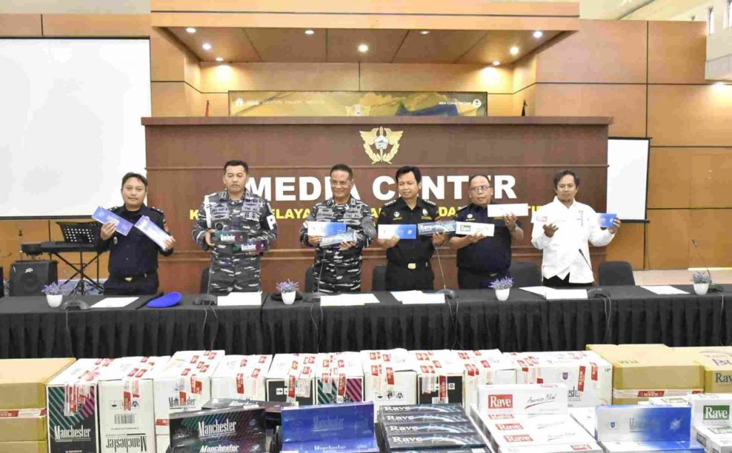 TNI AL dan Bea Cukai Gagalkan Penyelundupan Rokok Ilegal di Batam
