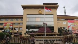 Kapolri Naikkan Pangkat 11 Pati, Kabaharkam Fadil Imran Naik Pangkat Komjen