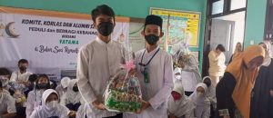Komite, Korlas dan Alumni SMPN 246 Gelar Santunan Yatim Piatu dan Perlombaan Islami