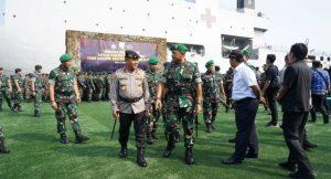 Dampingi Pangdam Jaya, Kapolda Metrojaya sambut Satgas Pamtas RI PNG Yonif Mekanis 203/AK