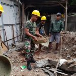 Karya Bakti, Babinsa Matraman Bantu Pembangunan Masjid Baiturrahim