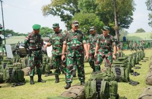 Cek Satgas, Pangdam III/Siliwangi : Keluarga Prajurit Yonif 310/KK yang Ditinggal Perlu Diperhatikan