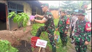 Kodim 0507/Bekasi Melaksanakan Karya Bakti di Pasar Bantargebang dan Tanam Pohon di Lingkungan Koramil 05/Bantargebang