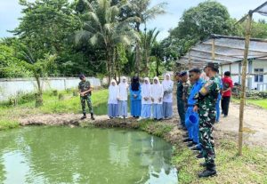 Lanal Simeulue Terima Kunjungan Kemaritiman Siswa/Siswi SMKN 3 Sinabang