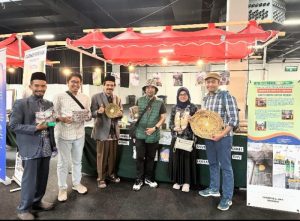 Melalui Festival Islam Kepulauan di Den Haag, Kopontren Al Amin Dumai Promosikan Produk Olahan Sawit