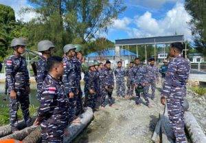 Tingkatkan Ketangkasan Prajurit, Pangkalan TNI AL Simeulue Laksanakan Renang Militer
