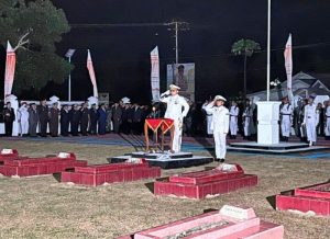 Komandan Lanal Dabo Singkep Bertindak Selaku Irup AKRS Pada HUT RI Ke-79 Tahun 2024
