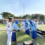 Lanal Simeulue Laksanakan Ziarah Rombongan Dalam Rangka Menyambut HUT ke-79 TNI Angkatan Laut Tahun 2024