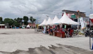 UMKM Binaan Disperindagkop Kab.Toba Meriahkan PON XXI/2024 Aceh-Sumatera Utara di Kab.Toba
