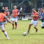 Sinergitas Kodam Jaya dan Polda Metro Jaya Tingkatkan Stamina dan Kebersamaan Dengan Bermain Sepakbola