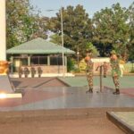 Prajurit Kodim 0505/JT dan PNS Melaksanakan Upacara Bendera 17-an