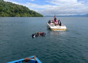 Final Wakesurf Men Dan Women PON XXI Aceh-Sumut 2024 Berlangsung Di Lumban Silintong Balige