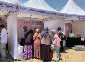 Warga Sambut Gembira Gerakan Pangan Murah yang Digelar Pemkab Bojonegoro