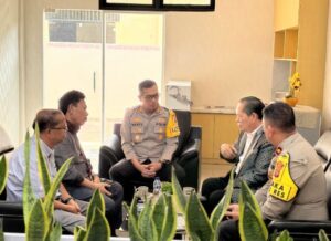 Cooling System Bersama Tokoh Adat LADN, Kapolres Toba Ajak Bersama Jaga Kamtibmas Pilkada 2024