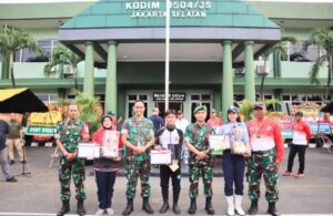 Semarak HUT ke-79 TNI Kodim 0504/Jaksel Gelar Lomba Ketangkasan Baris Berbaris Kreatif Tingkat SLTA Dan SLTP