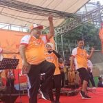 Bang Doel Calon Wakil Gubenur DKI Jakarta Bersama 3000 Warga Sunter Jaya Lakukan Senam Massal