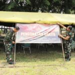 Personil Kodim 0507/Bekasi Bahu Membahu Siapkan Lokasi Penutupan TMMD Ke-122