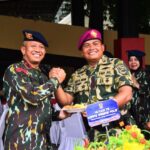 Prajurit Dan PNS Mako Kormar Beri Kejutan Kepada Brimob Polda Metro Jaya