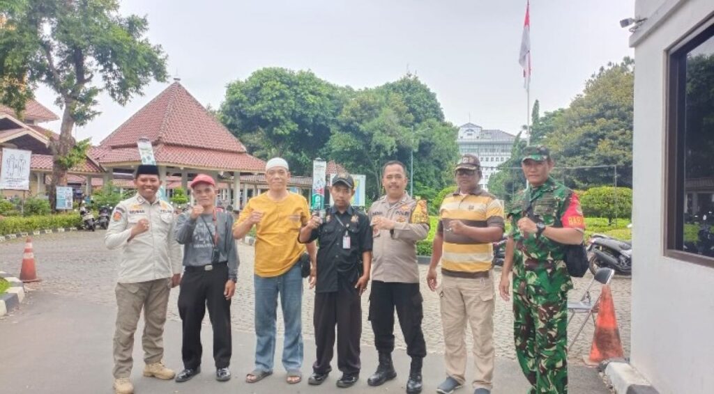 Jaga Kondusifitas, Polri dan Forkopimcam Ciracas Gelar Doa Bersama Akhir Tahun
