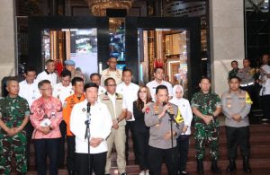 Menko Polkam dan Kapolri Pantau Persiapan Malam Pergantian Tahun