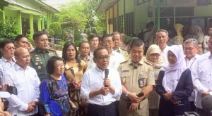 Kodim 0502/JU Dampingi Menko PMK RI Tinjau Program Makan Bergizi Gratis