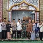 Jumat Keliling, Polsek Ciputat Timur Tegaskan Pentingnya Kolaborasi Keamanan