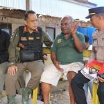 Perkuat Sinergi, Kasatgas Humas Ops Damai Cartenz Silaturahmi dengan Ketua Dewan Adat Pegunungan Bintang