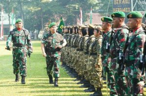Pangdam Jaya Pimpin Upacara Penutupan Diklatsarmil Komcad PNS dan PPPK TNI AD TA 2025