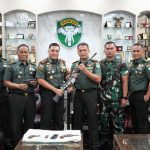 Berkat Binter Kreatif Kodam IM, Warga Sukarela Serahkan Empat Pucuk Senjata