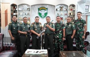 Berkat Binter Kreatif Kodam IM, Warga Sukarela Serahkan Empat Pucuk Senjata