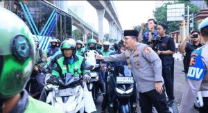 Polri dan Media Bersinergi Berbagi Takjil Serentak di Seluruh Indonesia