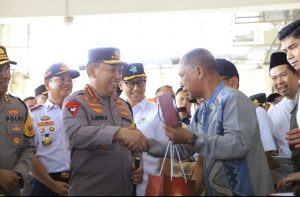 Tinjau Terminal Pulo Gebang, Kapolri Perintahkan Petugas Persiapkan Skema Rekayasa Lalu Lintas