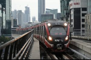 156 Barang Tertinggal Ditemukan Selama Angkutan Lebaran, LRT Jabodebek Imbau Pengguna Lebih Waspada