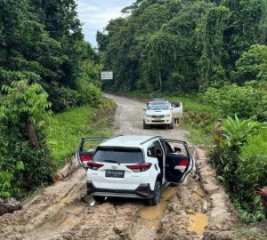 Medan Berat Tak Surutkan Langkah Tim Operasi AB Moskona 2025 dalam Misi Kemanusiaan