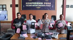 Melakukan Tindakan Anarkis, Lima Mahasiswa Ditangkap Usai Aksi Unras di Gerbang Pancasila DPR RI