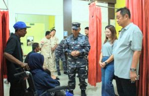 Rumkital Dr. Midiyato Suratani dan Inti Kepri Gelar Baksos Pengukuran Kaki Palsu Bagi Penyandang Disabilitas