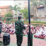 Tanamkan Semangat Cinta Tanah Air Sejak Dini, Babinsa Matraman Berikan Wasbang Kepada Siswa SDN 27 Pagi