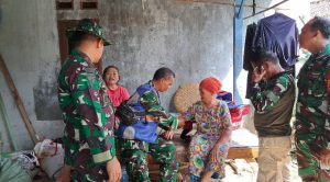 Tim Kesehatan Satgas TMMD 125 Kodim 0507/Bekasi Datangi Warga, Berikan Pemeriksaan dan Obat Gratis