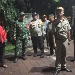Kodim 0505/JT Tingkatkan Keamanan Lewat Patroli Siskamling Keliling Bersama Komduk