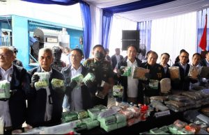 Komandan Kodim 0502/JU Hadiri Pencanangan Pemulihan Kampung Harapan Bersinar dan Pemusnahan Barang Bukti Narkotika