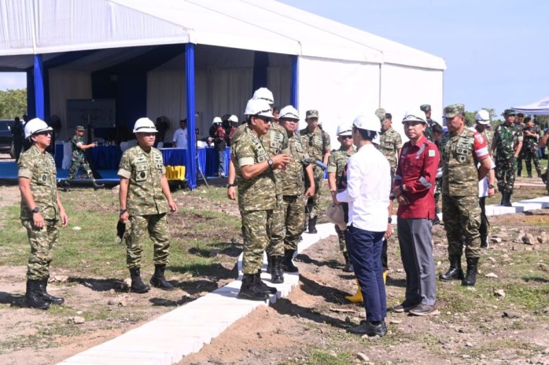 Wakasau Tinjau Pembangunan Site Radar Takalar, Perkuat Pertahanan Udara Nasional