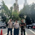 Babinsa Koramil 02/Sawah Besar Monitoring Kegiatan Ibadah Jum’at Agung di Gereja Katedral Jakarta Pusat