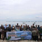 Energi Laut Masa Depan: ITS dan Innovate UK Uji Coba PLTS Apung Nearshore Pertama di Indonesia