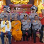 Imlek Aman dan Khidmat, Kapolda Jatim Tinjau Langsung Pengamanan Vihara di Surabaya