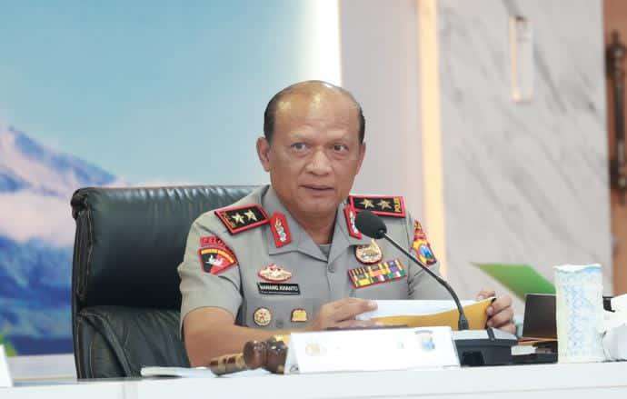 Foto: Kapolda Jatim Irjen Pol Nanang Avianto saat memberikan arahan dalam Rapim Polda Jatim 2026 di Rupatama Polda Jatim Surabaya.