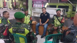 Sinergi Babinsa dan Komduk: Perketat Patroli Malam di Titik Rawan Bantar Gebang