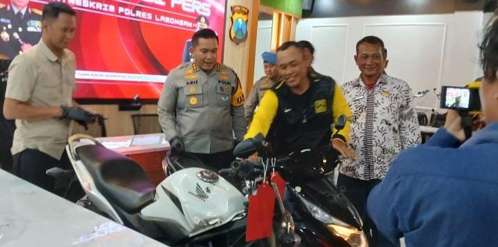 Gasak Motor Pencari Rumput, Dua Pemuda Paciran Diringkus Satreskrim Polres Lamongan