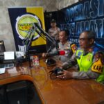 Sapa Warga via Udara, Kasat Lantas Tanjung Perak Ajak Masyarakat Tertib di Operasi Keselamatan Semeru 2026